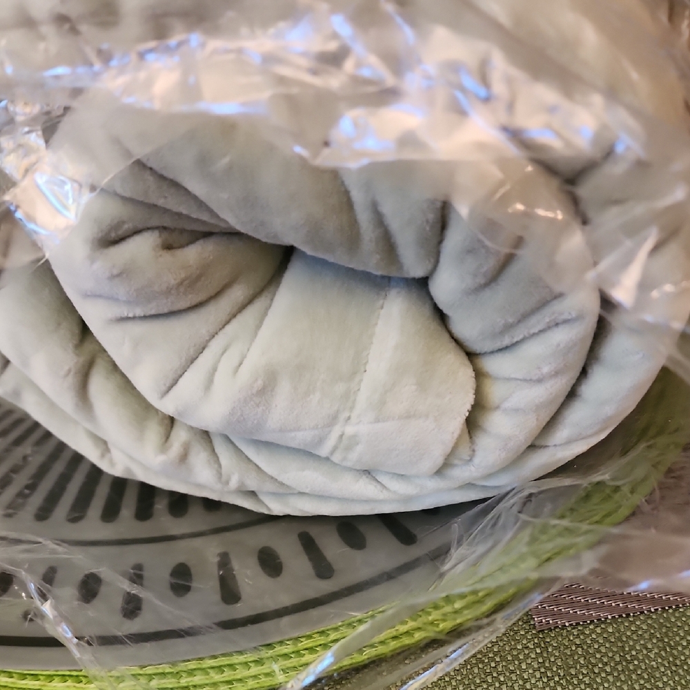 Plush Light Green Color Window Panel - Soft - Picture 5 of 9